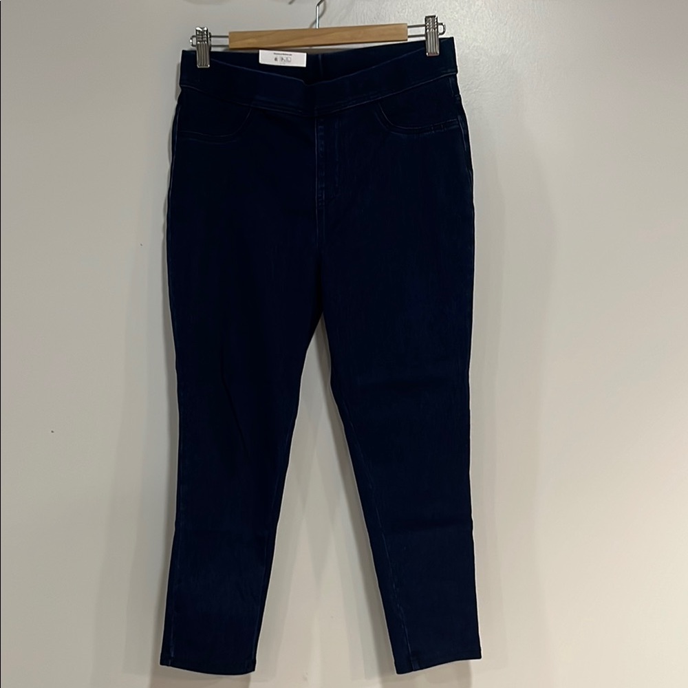 Women's Dark Blue Capri Jeggings